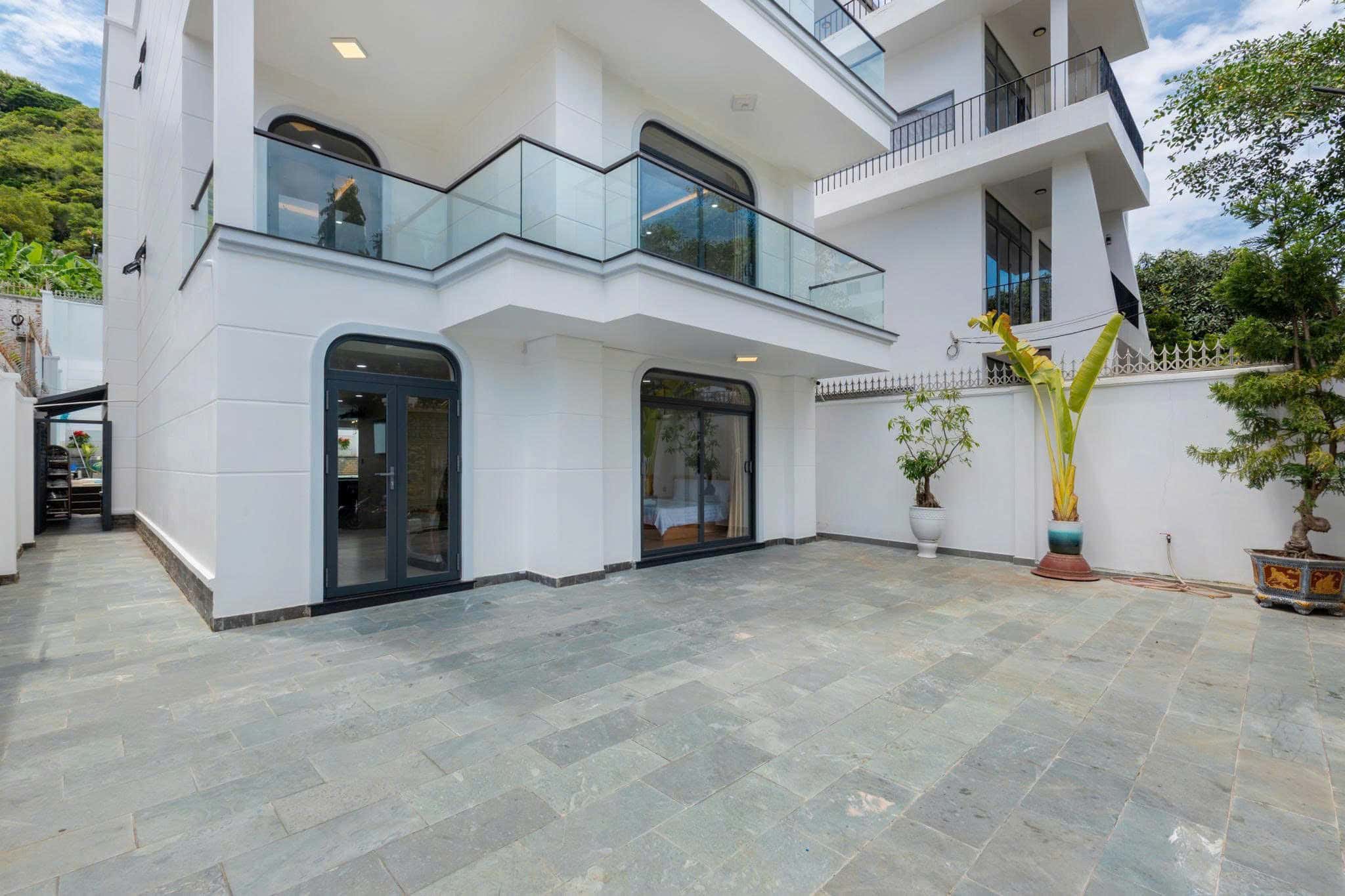 z7088408990243_5f21abebe8606df62e6c1f5b814f2d18