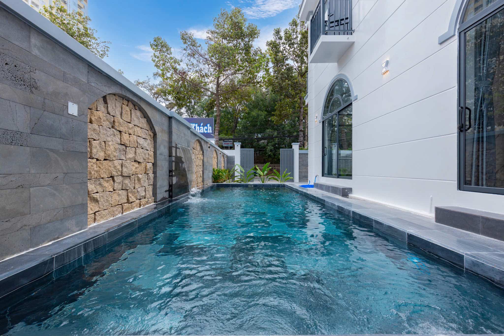 z6639660226805_76c6ca34ce422bbc40487a42586fd568