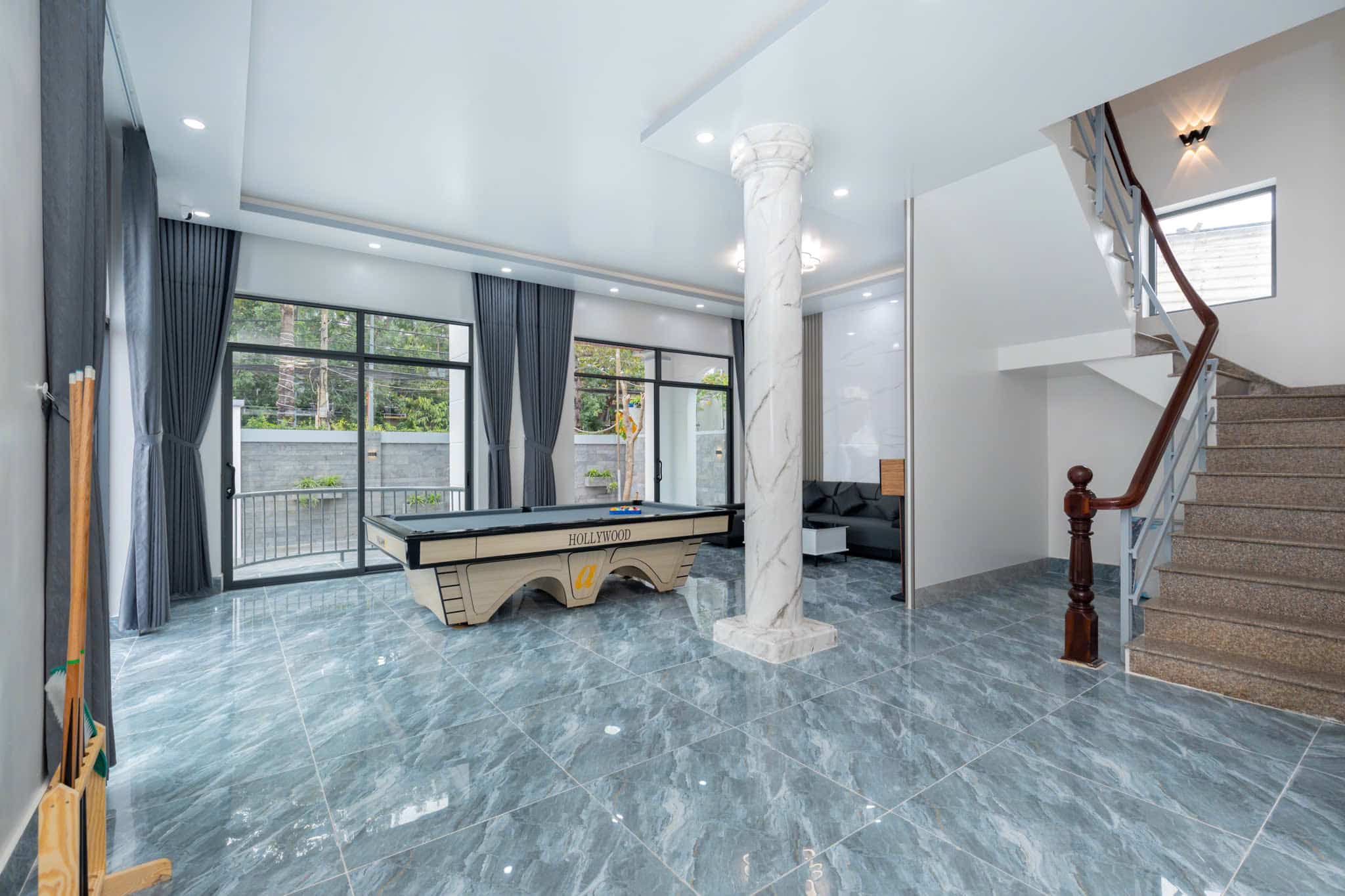 z6639660248937_5f1540344c5effd8eb5e52eda043823e