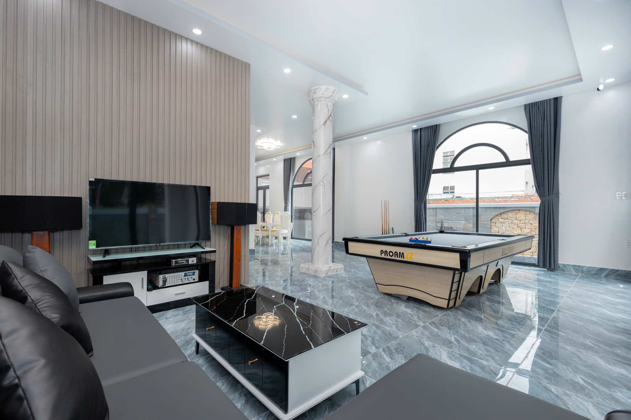 z6639660330671_eab0ff33a49e9e6b885ca02c9df37277