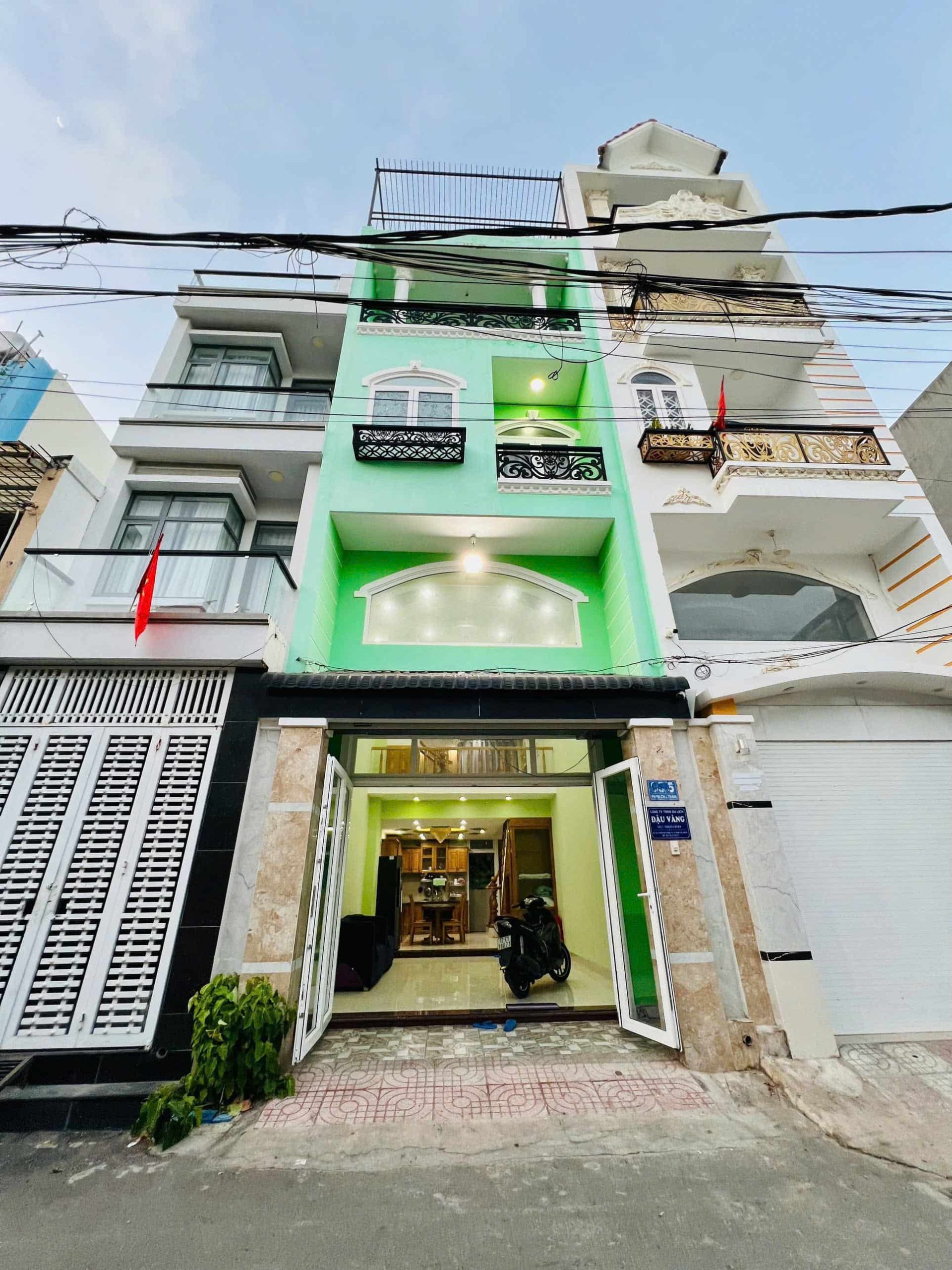 z6903449111940_20645d2f35eaec01fd896f20bd2cd786