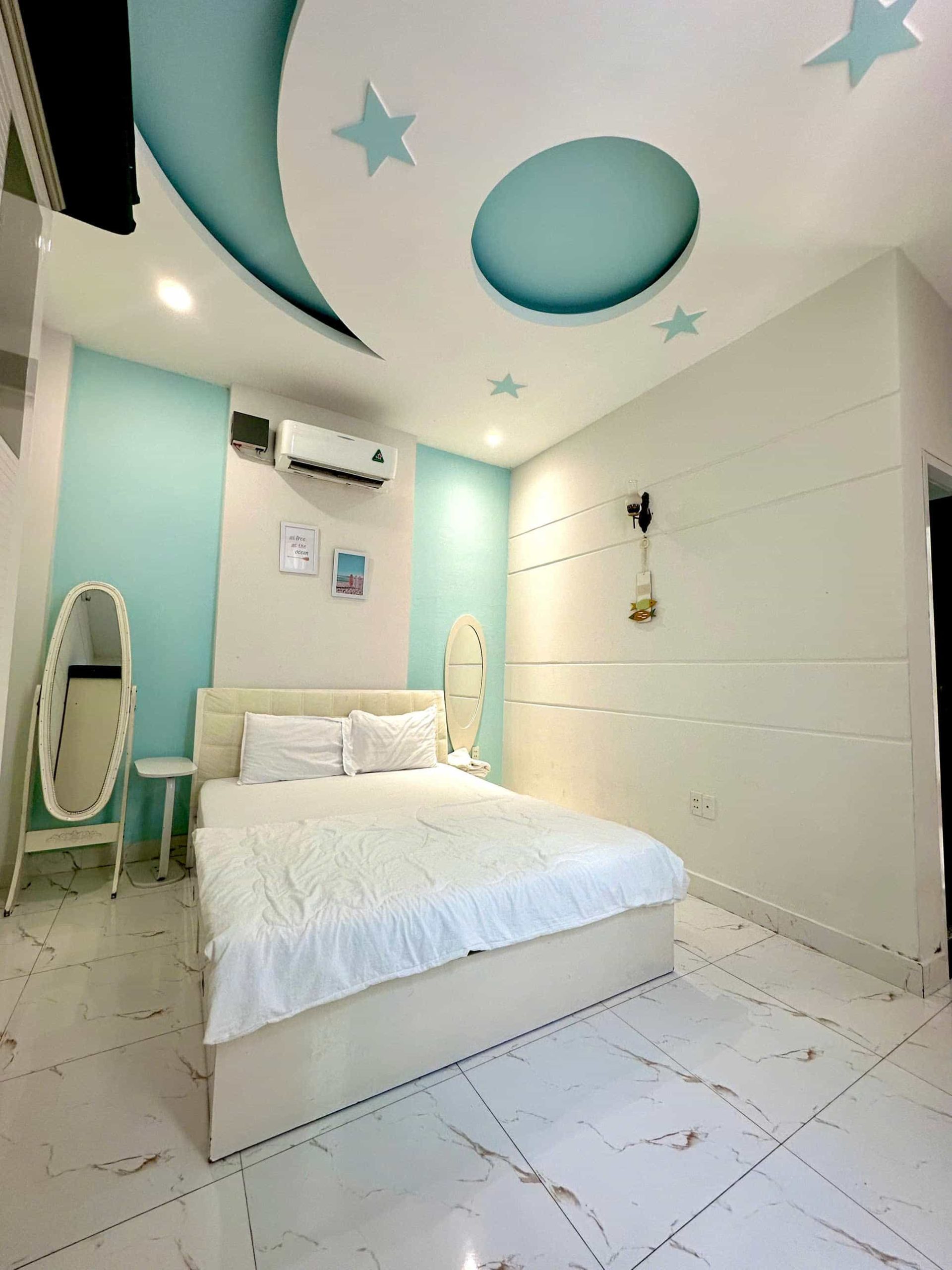 z6904526378027_620692123b7d26380f165e2ec832b34c