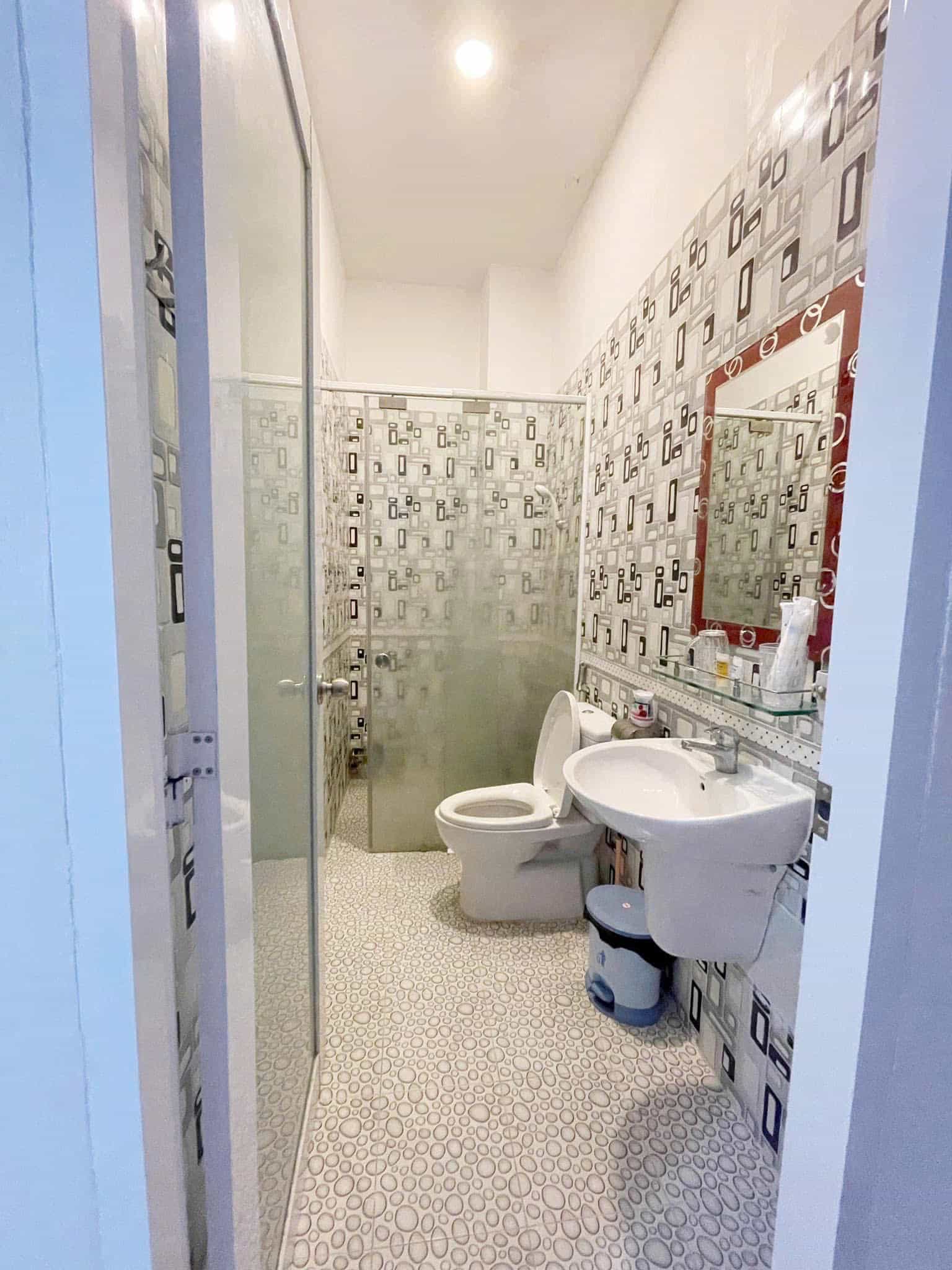 z6904526393668_745c999d26189095d789b3336bde6427