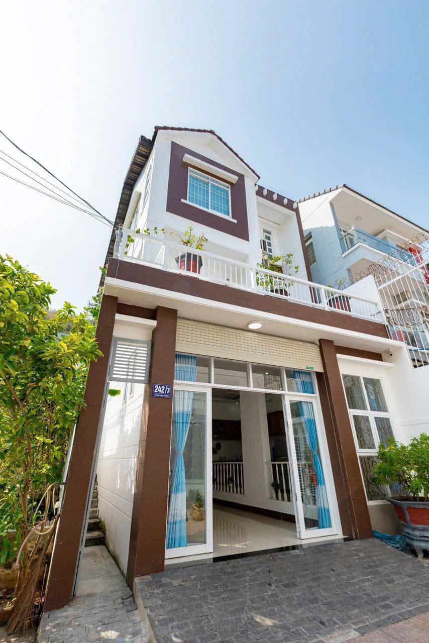 z6923408983590_5d52cf49194f8a1ddfa29fe1be5cca3f