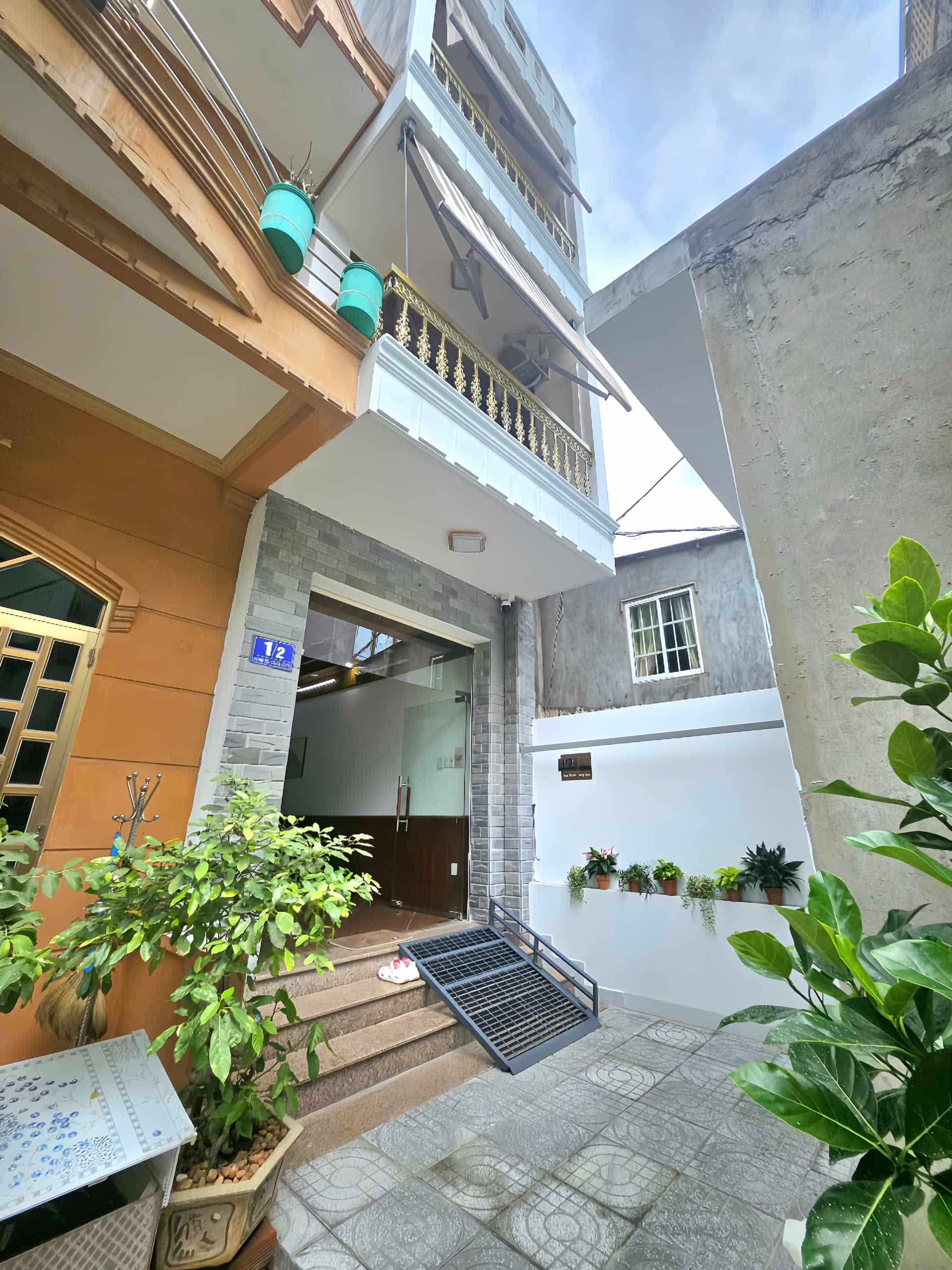 z6927715221388_0af353e6b5d1a63d4ba26d76f35ed0d8