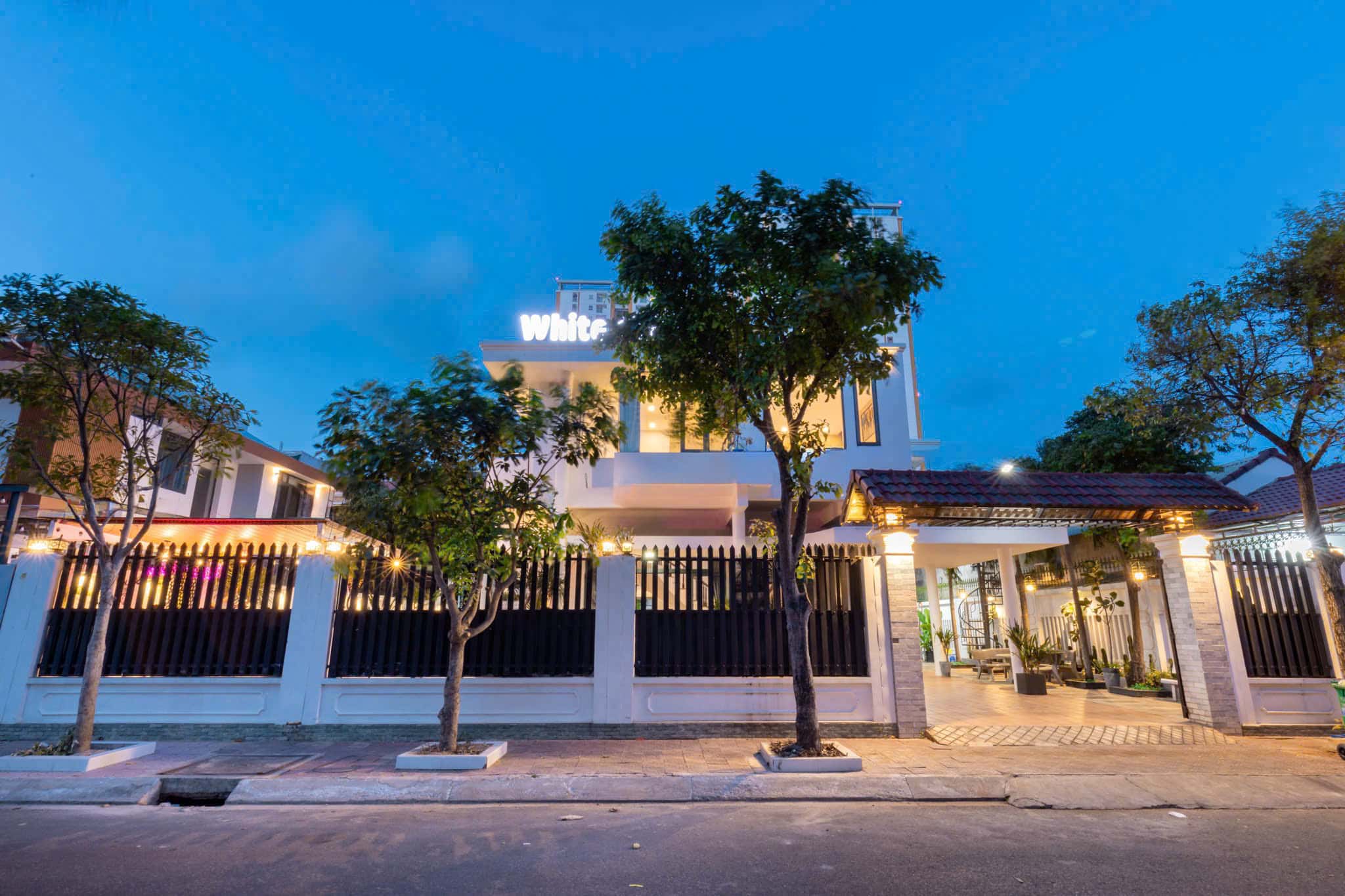 z7215022677005_bb579e006ed63260bca726843ac3acff