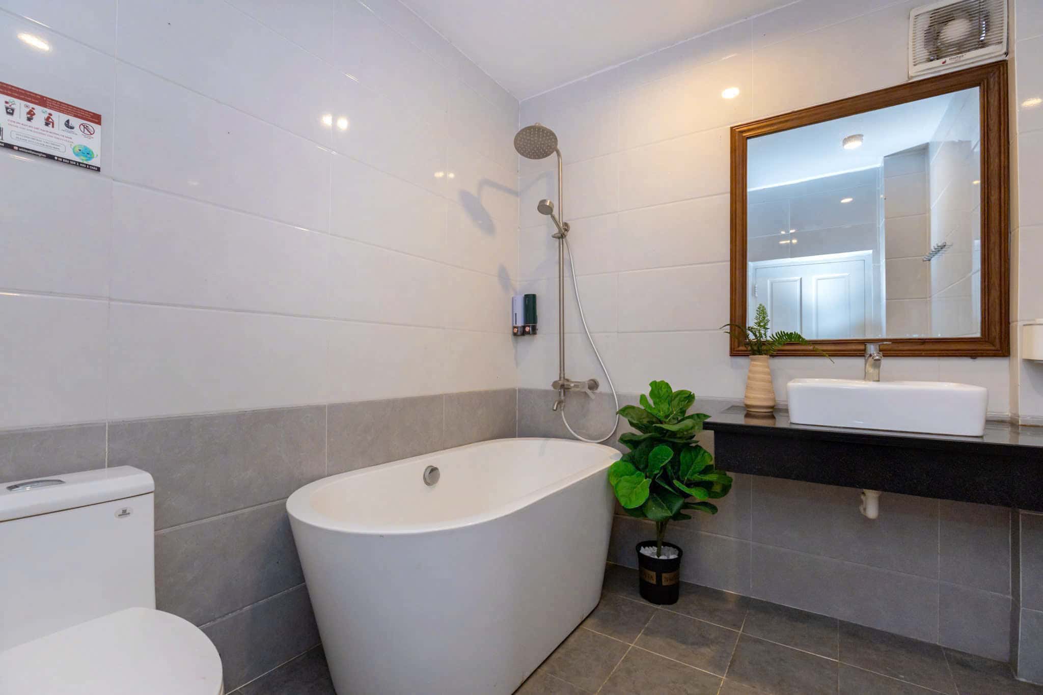 z7215022976645_8f0c5d0bd54c23f513e87a1025069a7a