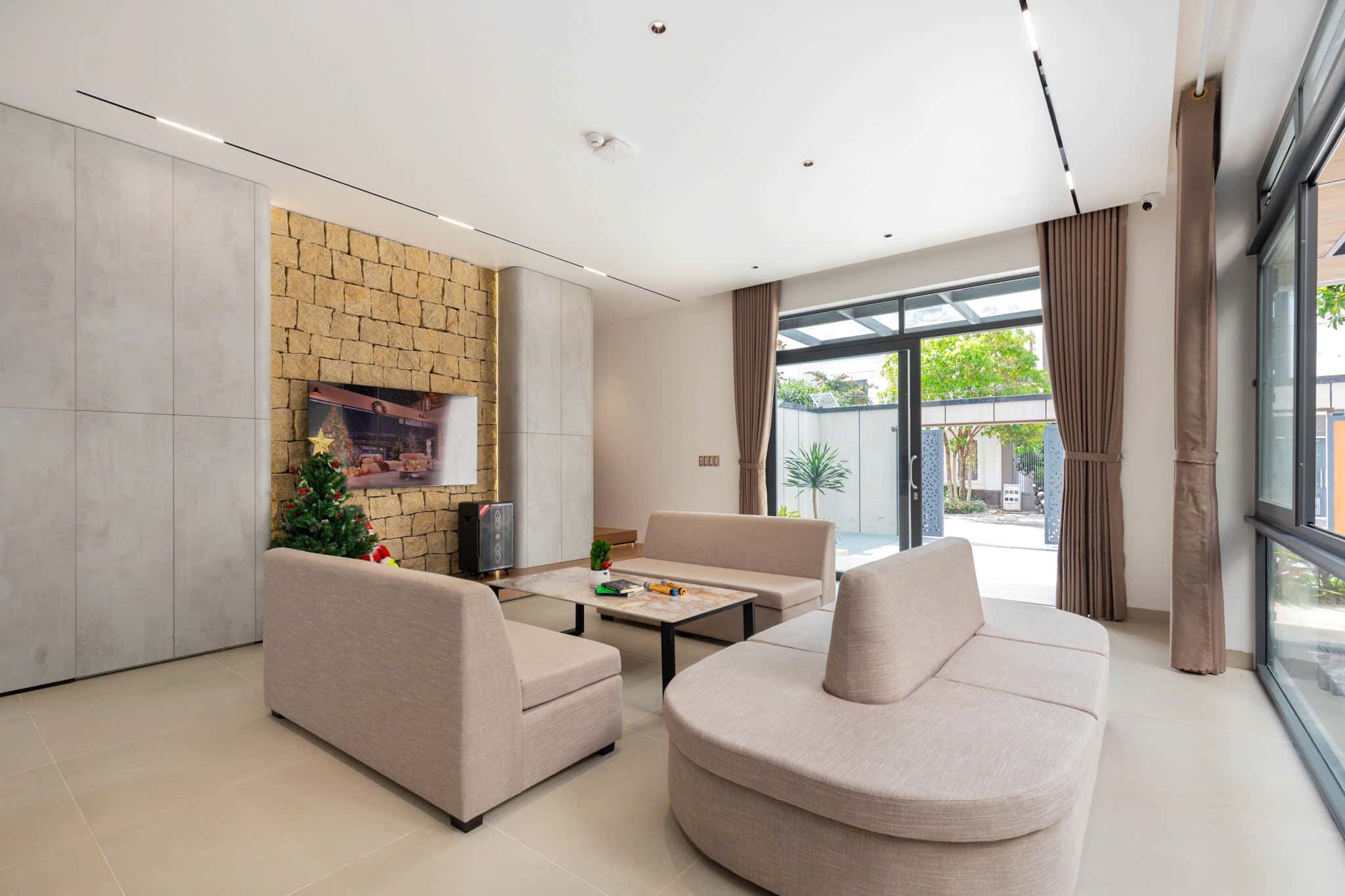 z7249506476613_7653c599cbc4a8ba886a46901c5641fa