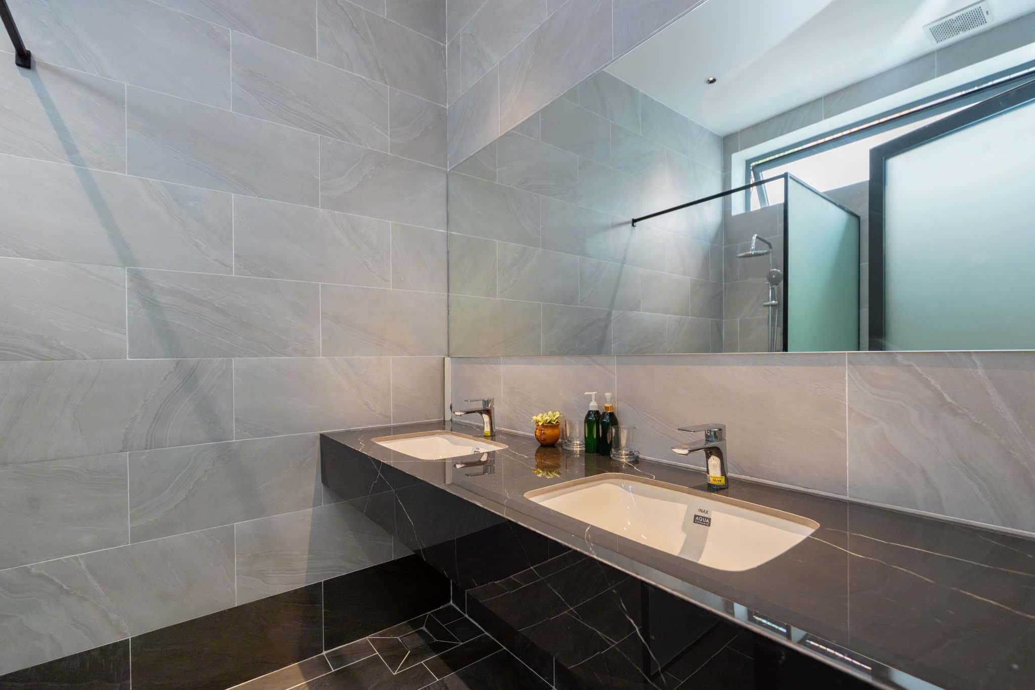 z7249506566143_eb32cfc5eafa1fb28600d40c335c1851